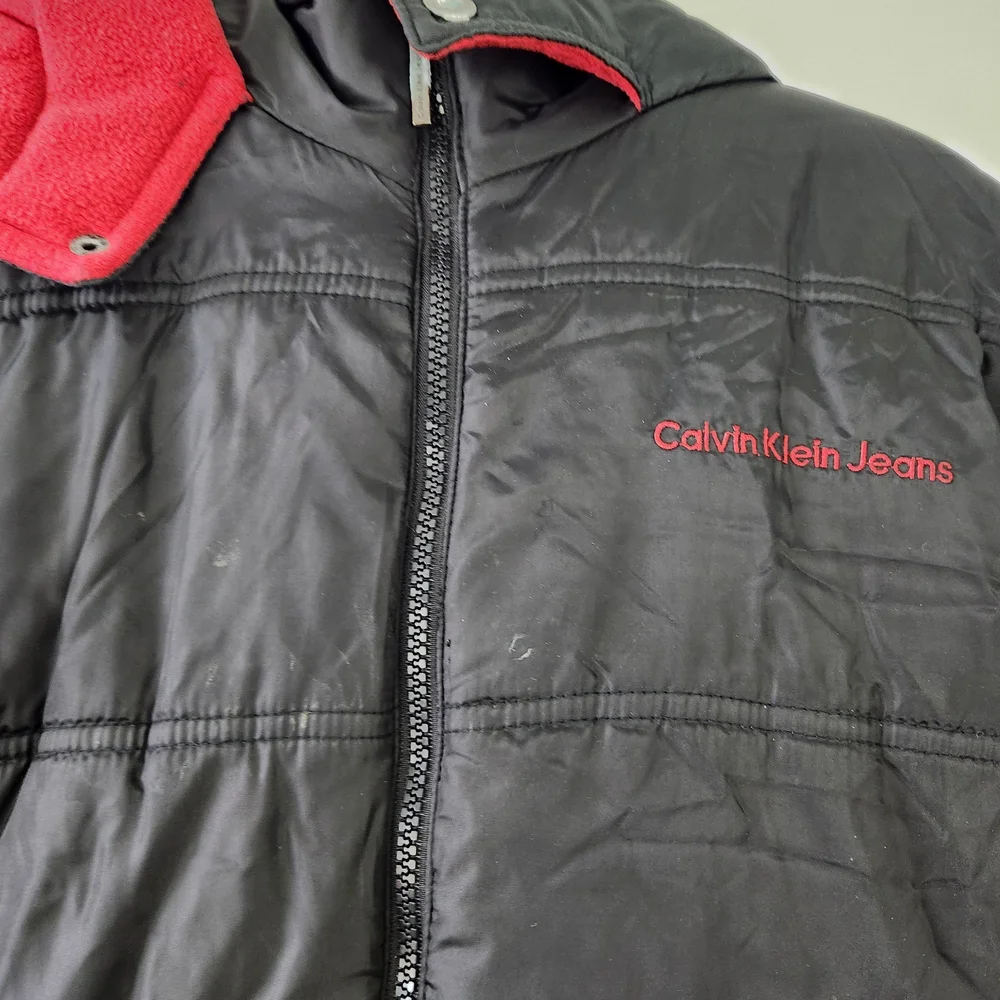 Calvin Klein Black and Red Puffer Jacket Medium 10/12 Kids Winter Coat Unisex